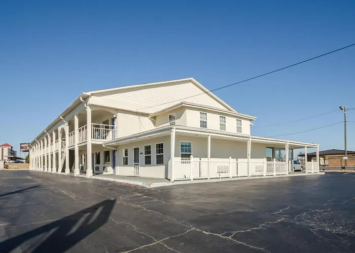 Motel 6-Commerce, Ga